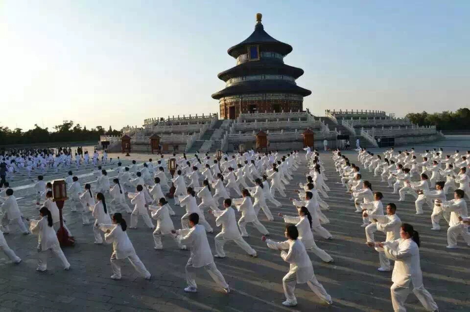 太极、瑜伽文化交流表演活动2015.5.15